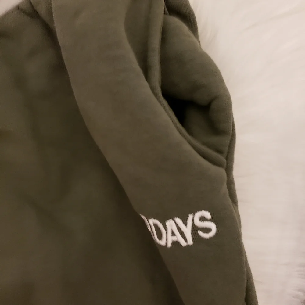 ForDAYS Cozy Organic Cotton Jogger size medium - Picture 6 of 9